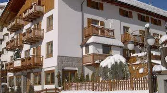 Hotel Ariston | Trentino-Alto Adige - Trento İli - Madonna di Campiglio