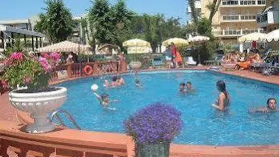 Hotel Apollo | Emilia-Romagna - Rimini - Viserbella