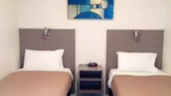 Adina Place Motel Apartments | Tazmanya - Launceston (ve civarı) - Launceston - Launceston CBD