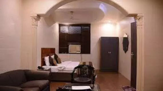 Hotel Bill Palace | Batı Delhi - Ulusal Eyalet Başkenti Delhi - Delhi (ve civarı) - Yeni Delhi - Karol Bagh