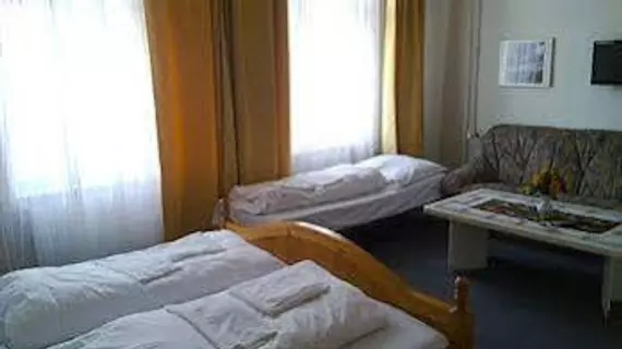 Hotel B1 | Berlin (ve civarı) - Marzahn-Hellersdorf - Kaulsdorf