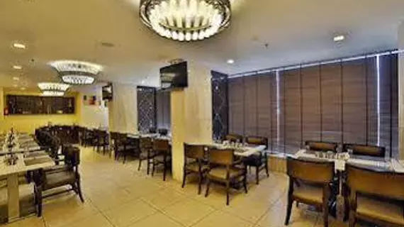 Best Western Svn Grand | Andra Pradeş - Kakinada