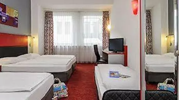 ibis Styles Berlin Alexanderplatz | Berlin (ve civarı) - Berlin - Mitte