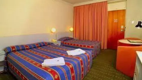 Olympia Motel | Avustralya Başkent Bölgesi - Tuggeranong - Kanberra (ve civarı) - Queanbeyan