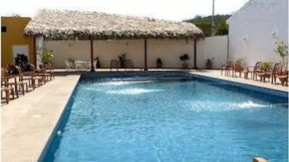 Condominios Jaroje | Oaxaca - Huatulco (ve civarı) - Santa Cruz Huatulco