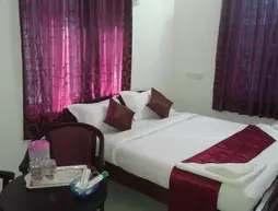 Hotel Varuna Inn Mahabalipuram | Tamil Nadu - Tiruvallur - Chennai (ve civarı) - Mahabalipuram - Mahabalipuram Plajı