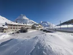 Gasthaus & Hotel Berninahaus | Maloja District - Graubuenden - Pontresina