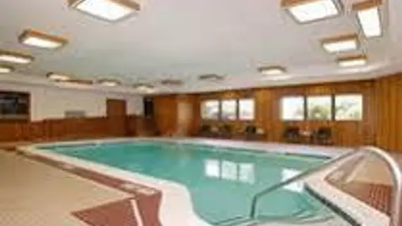 Baymont Inn and Suites Franklin | Indiana - Indianapolis (ve civarı) - Franklin