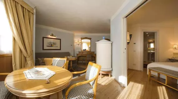 Alpen Suite Hotel | Trentino-Alto Adige - Trento İli - Madonna di Campiglio