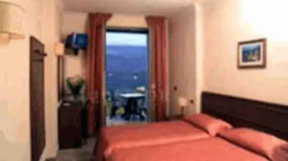 VILLA BIANCA RESORT | Sicilya - Messina (vilayet) - Taormina Sahili - Taormina - Mazzaro