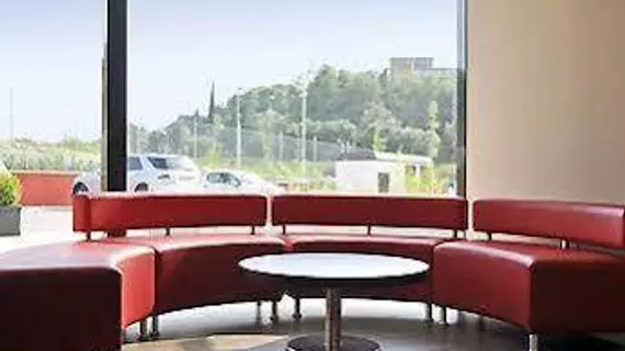 Ibis Budget Girona Costa Brava | Katalonya - Girona İli - Gironès - Girona - Fontajau