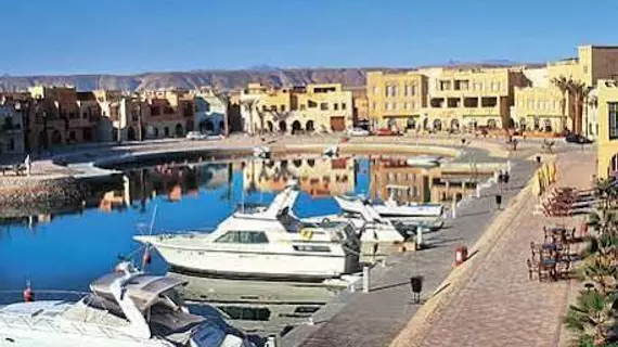 Turtle's Inn Hotel | Kızıldeniz İli - Hurgada (ve civarı) - El Gouna