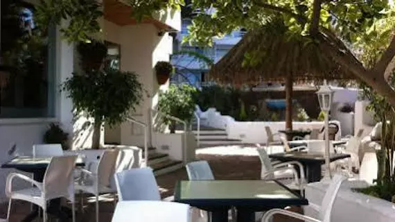 Ponderosa Apart Hotel | Kanarya Adaları - Santa Cruz de Tenerife - Adeje