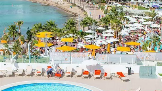 THB Ocean Beach Hotel - Adults Only | Balearic Adaları - İbiza Adası - Sant Antoni de Portmany