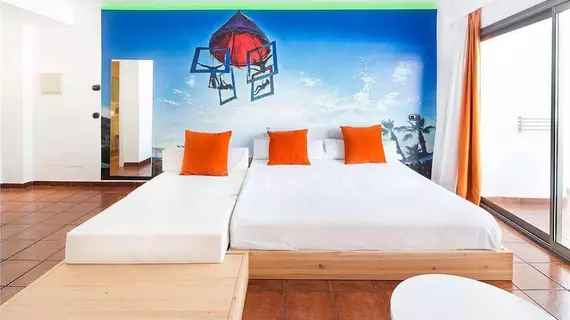 THB Ocean Beach Hotel - Adults Only | Balearic Adaları - İbiza Adası - Sant Antoni de Portmany