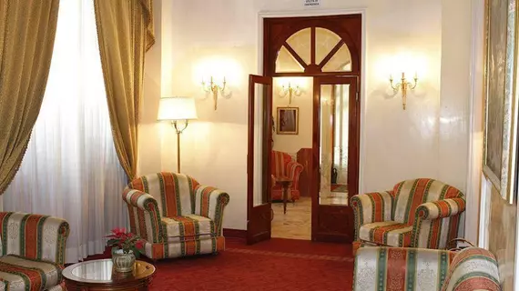 Hotel Pace Helvezia | Lazio - Roma (ve civarı) - Roma Kent Merkezi - Rione II Trevi