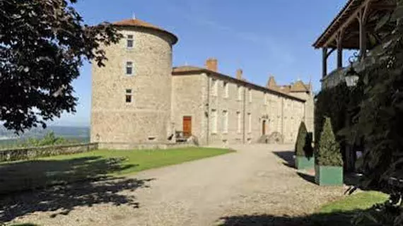 Château De Vollore | Auvergne-Rhone-Alpes - Puy-de-Dome (bölge) - Vollore-Ville