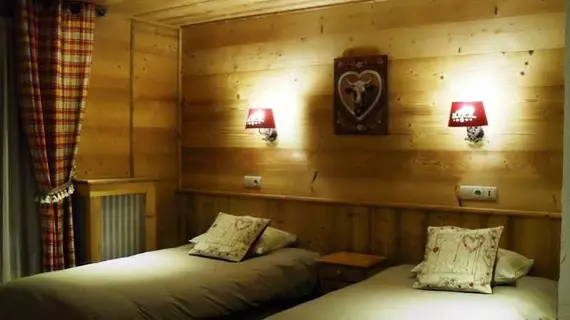 Chalet Hotel Alpina | Auvergne-Rhone-Alpes - Haute-Savoie (bölge) - Morzine