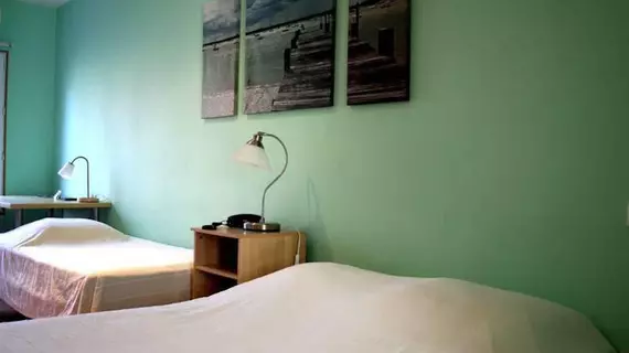 Hotel Caribou | Auvergne-Rhone-Alpes - Rhone (bölge) - Lyon (ve çevresi) - Chassagny