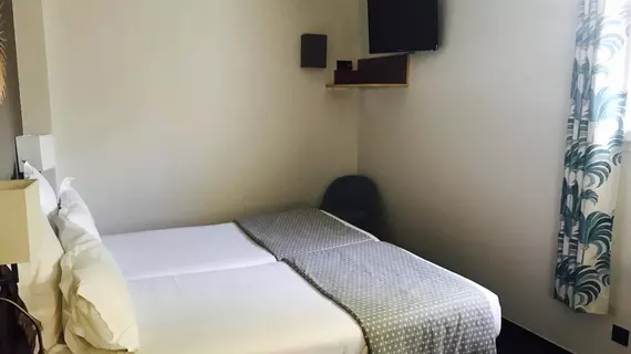 Hotel Altica Floirac | Nouvelle-Aquitaine - Gironde (bölge) - Bordeaux (ve civarı) - Floirac