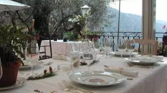 Auberge De La Madone | Provence - Alpes - Cote d'Azur - Monaco (ve civarı) - Peillon