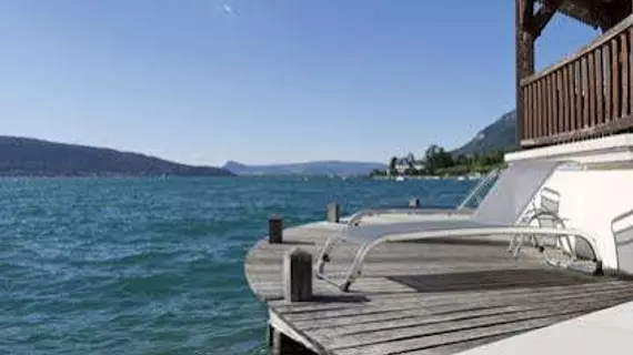 Le Palace De Menthon | Auvergne-Rhone-Alpes - Haute-Savoie (bölge) - Menthon-Saint-Bernard