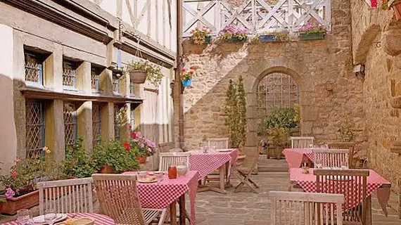 Auberge Saint Pierre | Normandiya - Manche - Le Mont-Saint-Michel