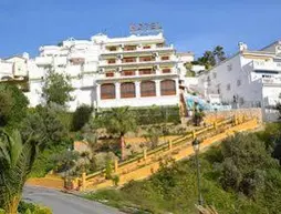 Hotel Jose Cruz | Andalucia - Malaga İli - La Axarquía - Nerja