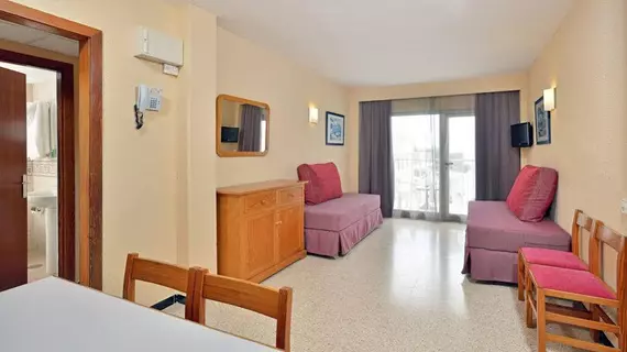 Intertur Apartamentos Miami Ibiza | Balearic Adaları - İbiza Adası - Santa Eulalia del Rio - Es Canar