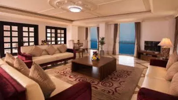 Amwaj Suites Roda Jumeirah Beach Residence. | Dubai - Dubai