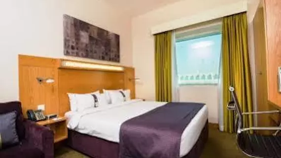 Holiday Inn Express Dubai Airport | Dubai - Dubai