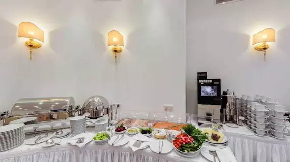 Golden Triangle Boutique Hotel | Leningrad Bölgesi - St. Petersburg (ve civarı) - St. Petersburg - Tsentralny