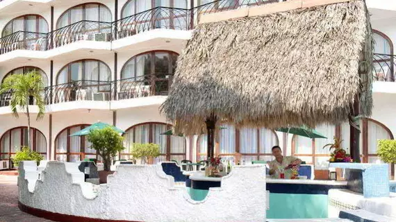 Real Bananas Hotel and Villas All Inclusive | Guerrero - Akapulko (ve civarı) - Akapulko