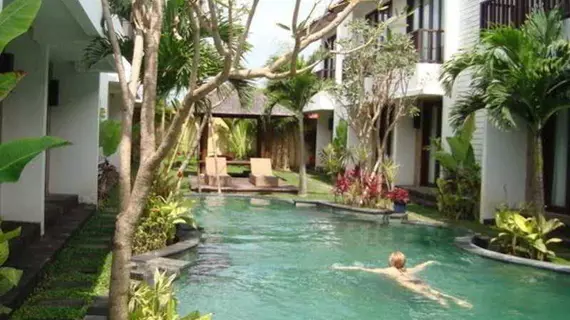 Seminyak Town House | Bali - Badung - Dewi Sri