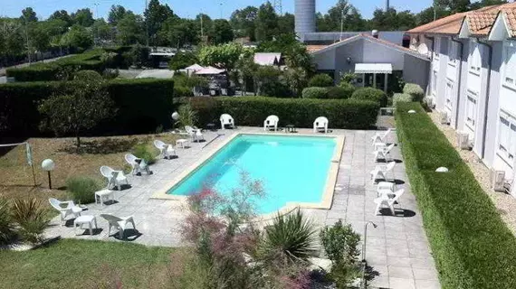 Inter Hotel du Phare | Nouvelle-Aquitaine - Gironde (bölge) - Bordeaux (ve civarı) - Merignac