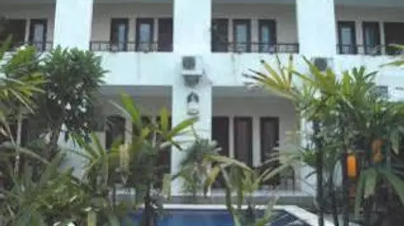 Grand Bimasena Hostel | Bali - Kuta - Legian Kent Merkezi