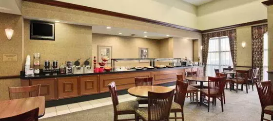 Ramada Suites Orlando Airport | Florida - Orlando (ve civarı) - Orlando