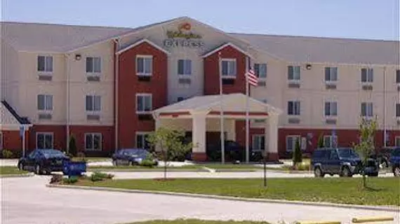 Baymont Inn and Suites Fulton | Missouri - Columbia (ve civarı) - Fulton