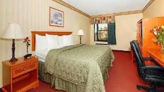 Comfort Inn and Suites | Missouri - Springfield (ve civarı) - Springfield