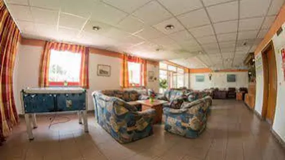 Homoky Hotel Bestline | Pest County - Budapeşte (ve civarı) - Soroksar