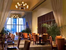 Sheraton New Orleans Hotel | Louisiana - New Orleans (ve civarı) - New Orleans - Merkezi İş Bölgesi