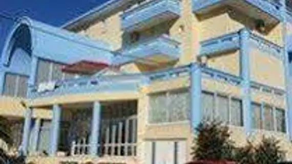 Eleni Palace | Girit Adası - Kandiye (bölge) - Malevizi - Gazi