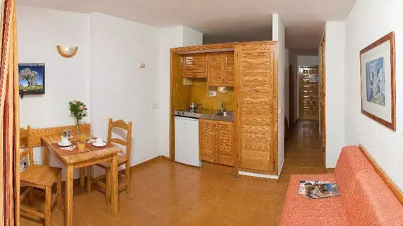 Apartamentos Central Park | Balearic Adaları - İbiza Adası - Sant Antoni de Portmany