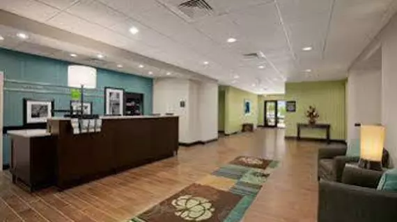 Hampton Inn and Suites Huntsville/Research Park Area | Alabama - Huntsville (ve civarı) - Huntsville