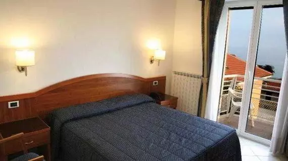 Hotel Garden Palace | Liguria - Savona (il) - Varazze