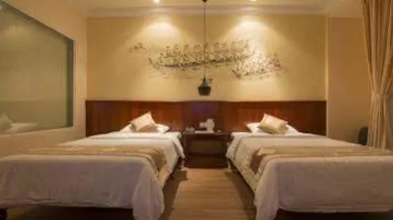 Angkor Holiday Hotel | Siem Reap (ili) - Siem Reap - Siem Reap Merkezi