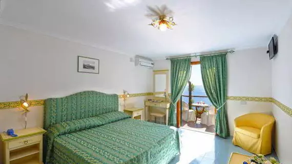 Hotel Torre Saracena | Campania - Salerno (il) - Praiano