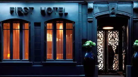 First Hotel Paris Tour Eiffel | Ile-de-France - Paris - Necker