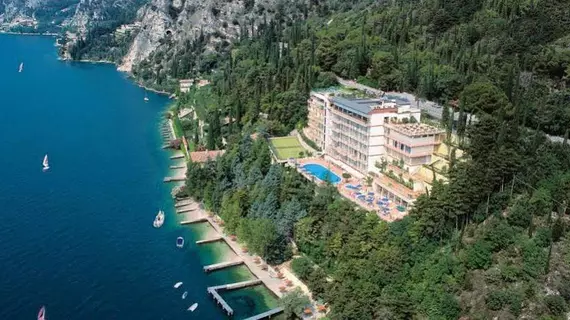 Hotel Panorama | Lombardy - Brescia (il) - Limone sul Garda