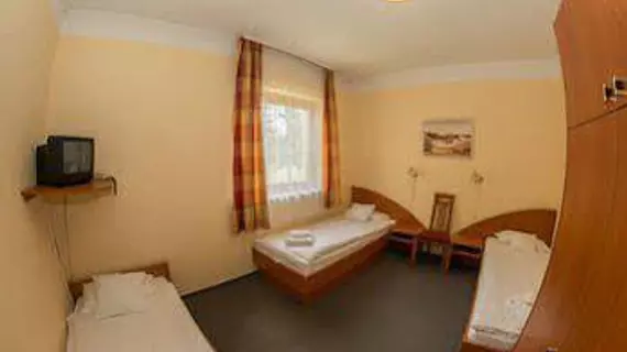 Homoky Hotel Bestline | Pest County - Budapeşte (ve civarı) - Soroksar